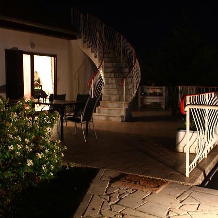 Villa Mittler Lovran Exteriér fotografie